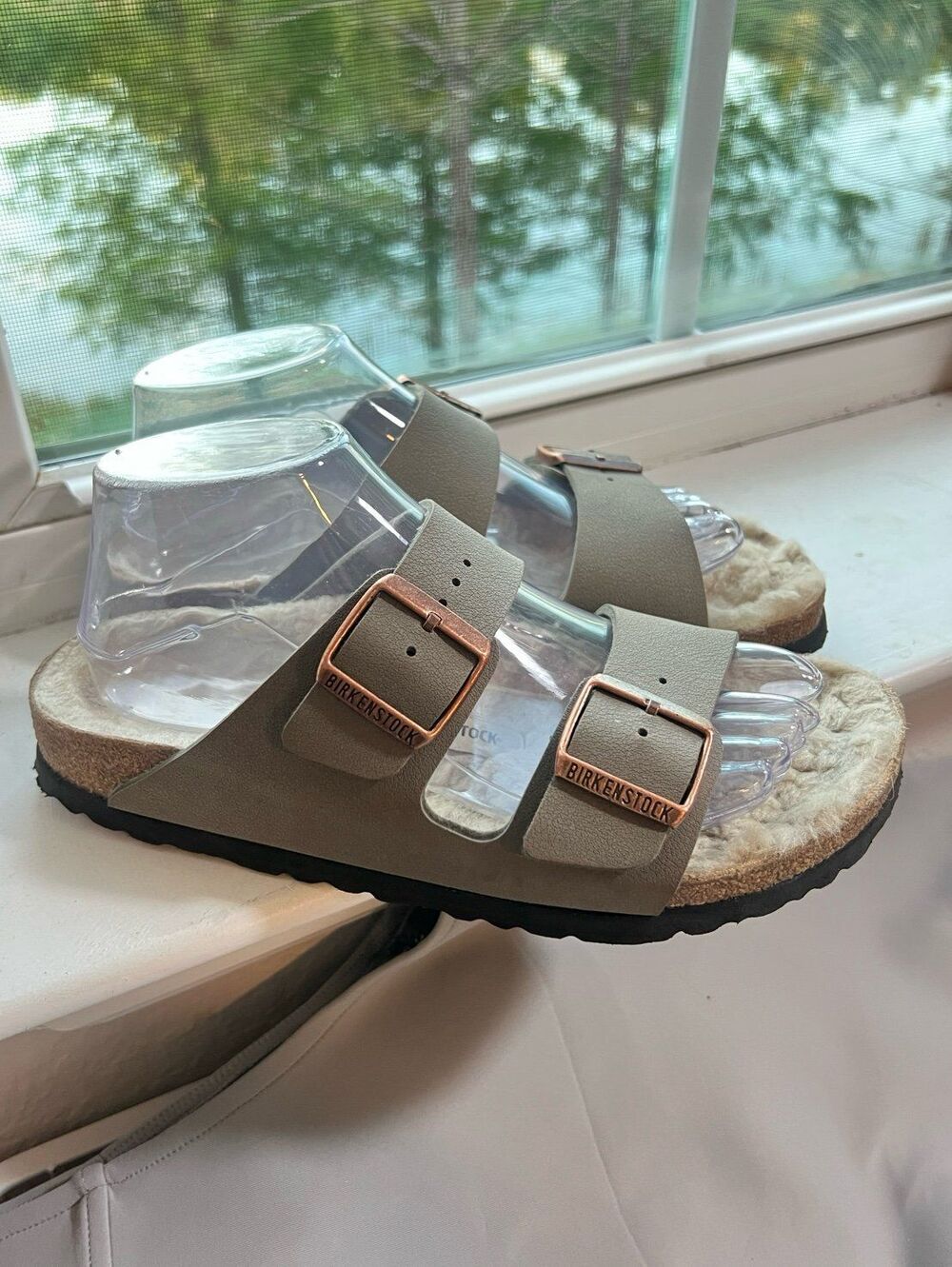 Birkenstock Arizona Birko-Flor Nubuk Shearling Strappy Slide Sandal Size 39
